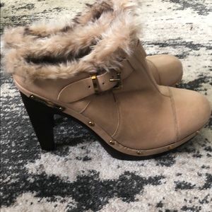 Tan Leather bcbg mules
